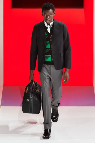 Look 46
